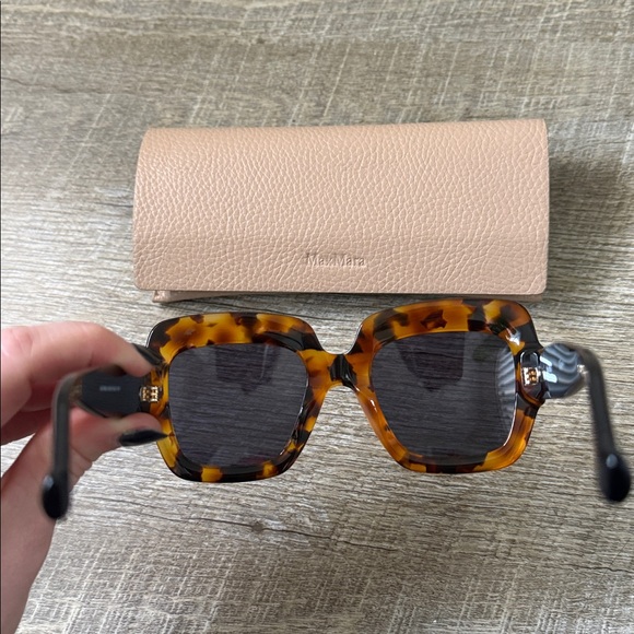 Max Mara Tortoiseshell Sunglasses with Case main image 6